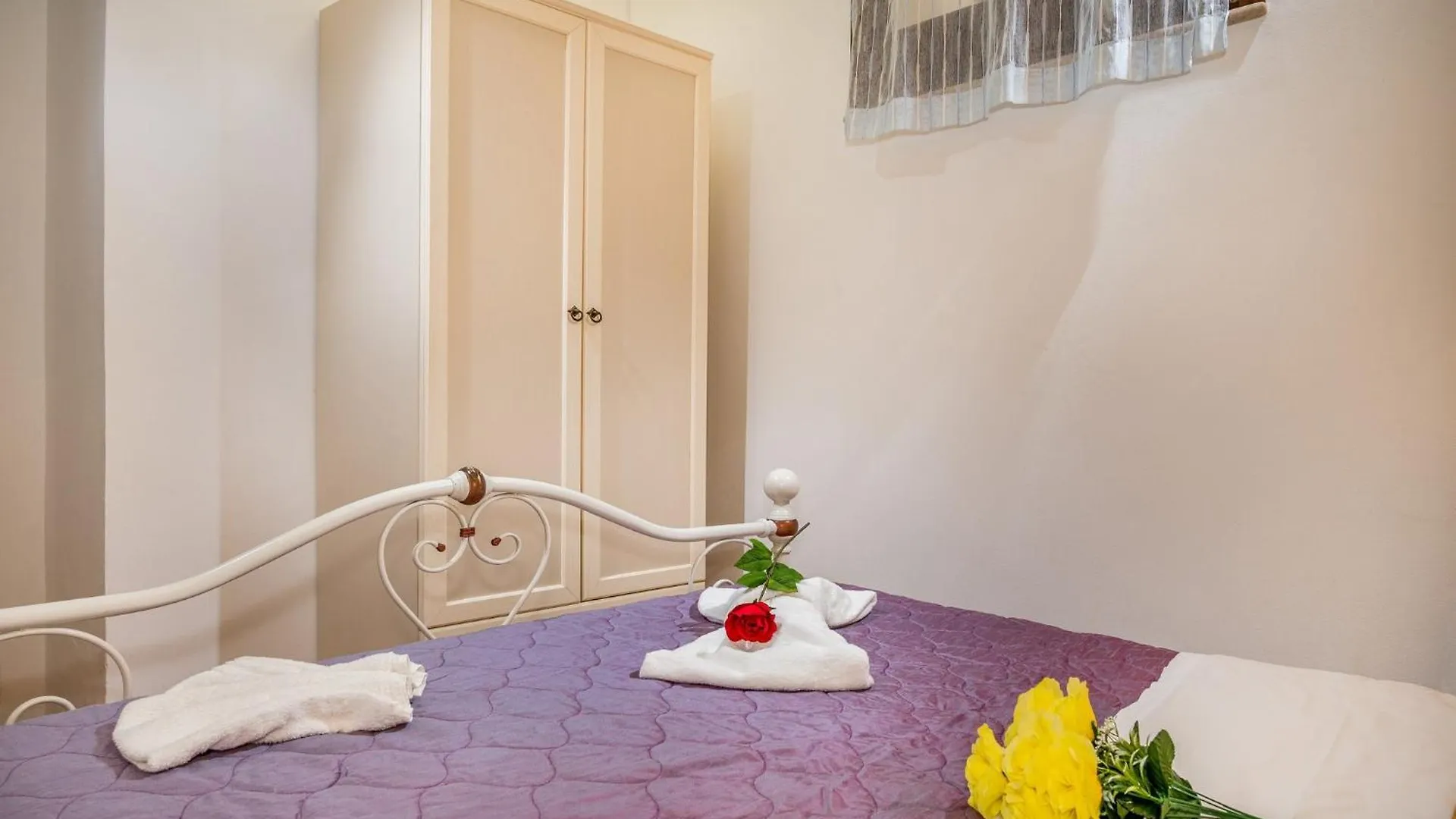 Apt Villa Anna E Apt Cantina Vito Vicinissimi Alla Riserva Dello Zingaro Scopello  Italien