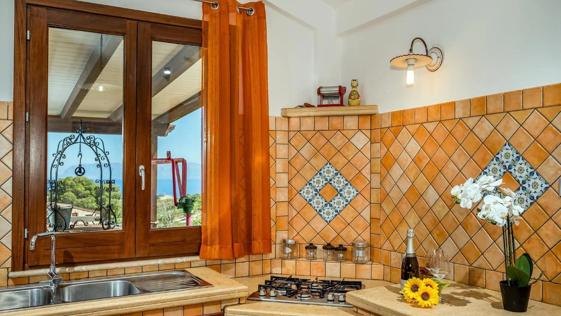 Apt Villa Anna E Apt Cantina Vito Vicinissimi Alla Riserva Dello Zingaro Scopello  Scopello (Sicily)