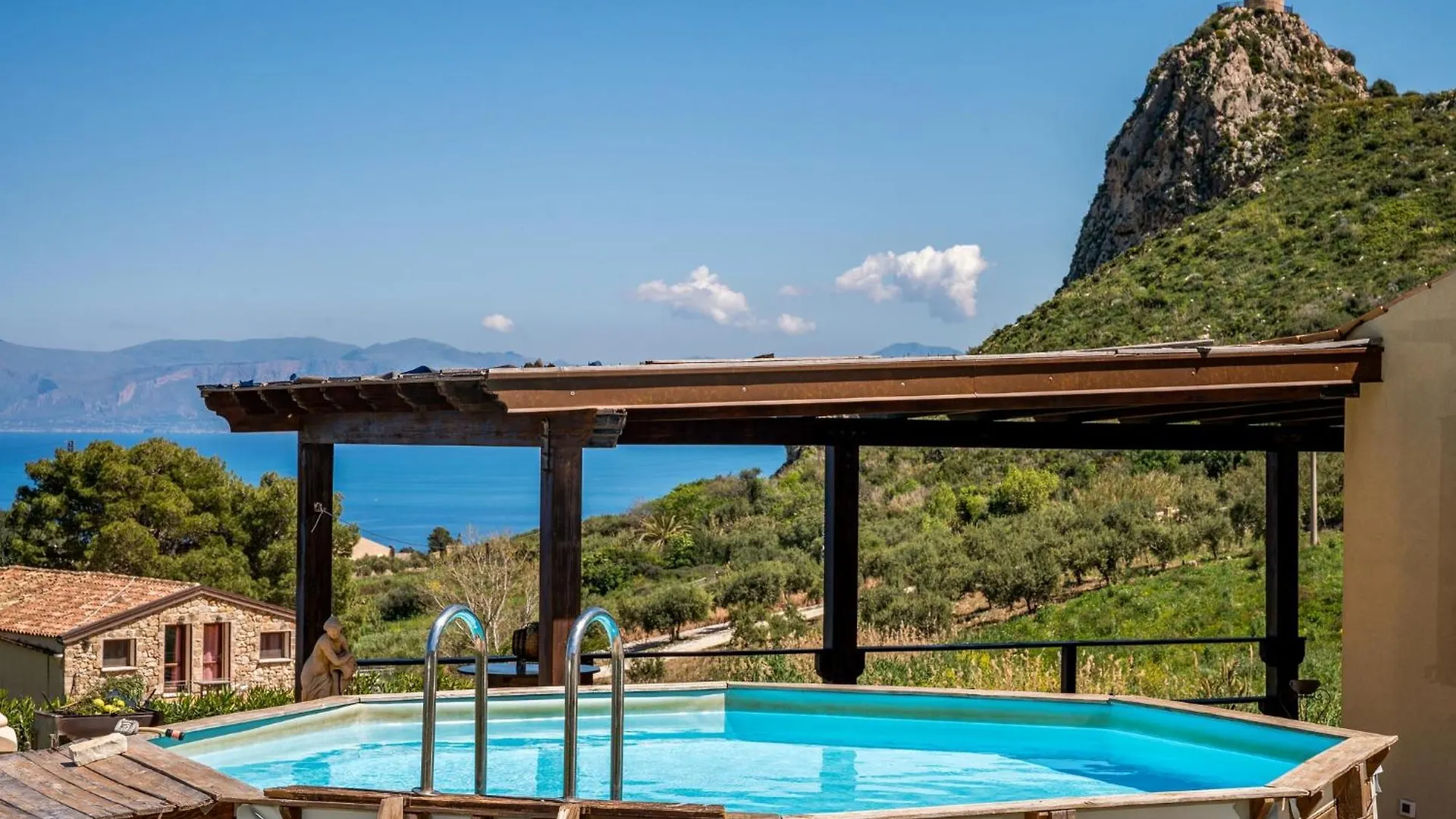 Feriehus Apt Villa Anna E Apt Cantina Vito Vicinissimi Alla Riserva Dello Zingaro Scopello  Italien